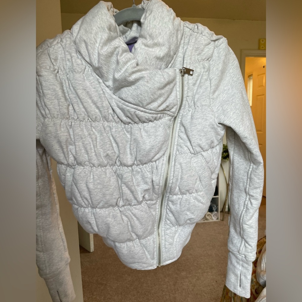 Lululemon Rejuvenate Puffer Bomber Jacket Heather Grey Asymmetric Zip